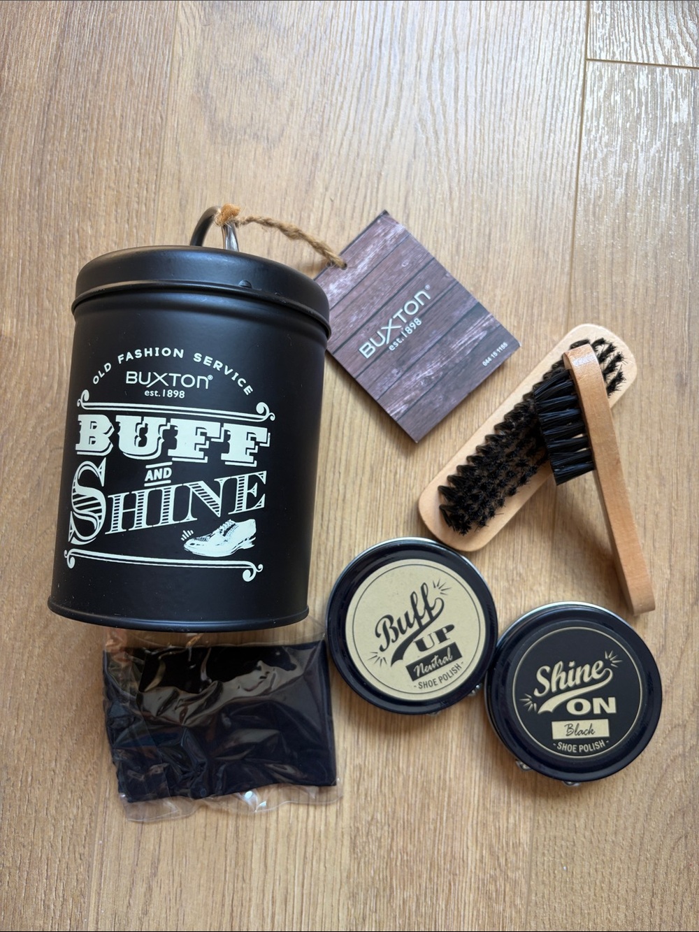 Buxton Buff and Shine Shoe Care Set - Black & Natural in a lovely tin. NWT